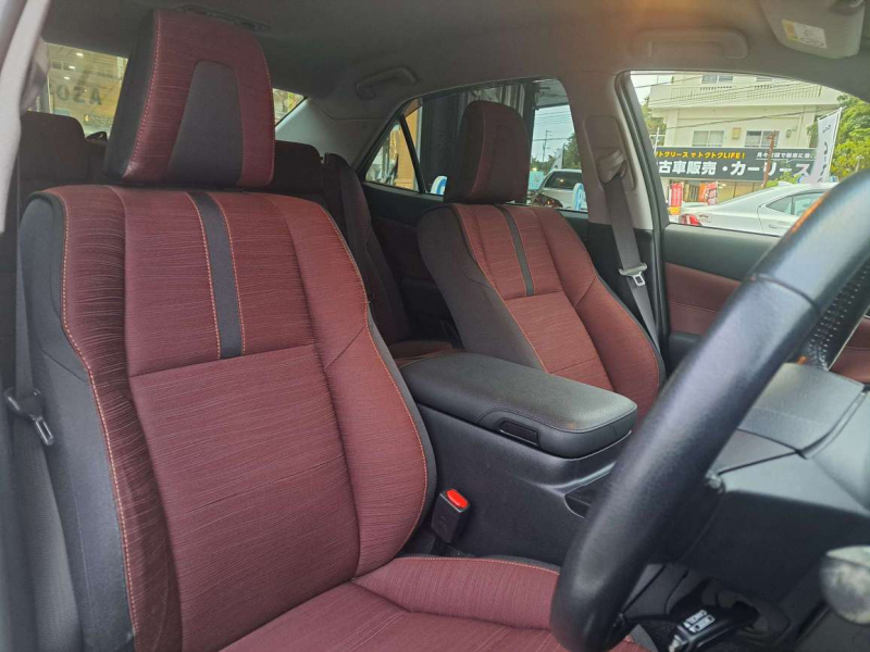 トヨタ クラウンハイブリッド