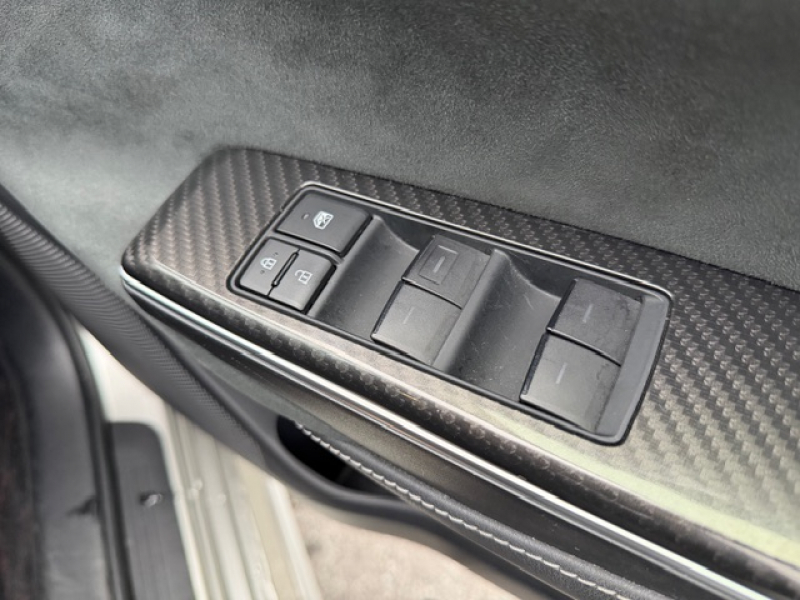 トヨタ クラウンハイブリッド