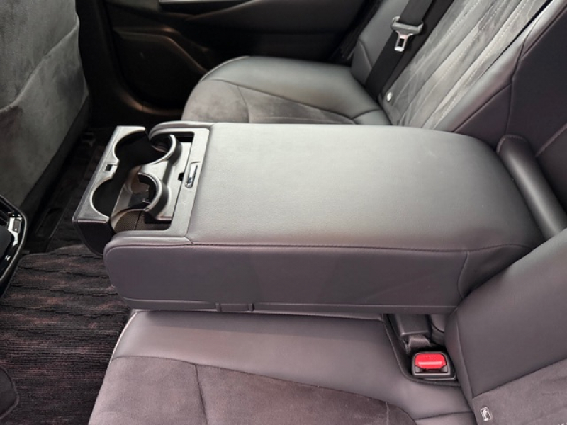 トヨタ クラウンハイブリッド