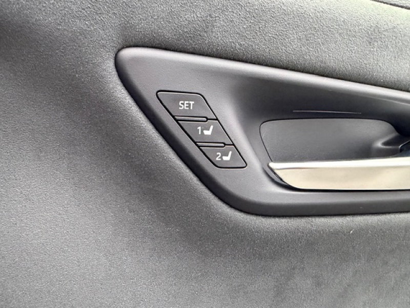 トヨタ クラウンハイブリッド