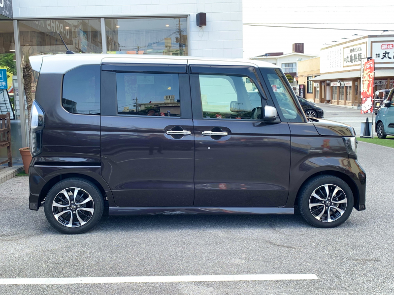 ホンダ N-BOX