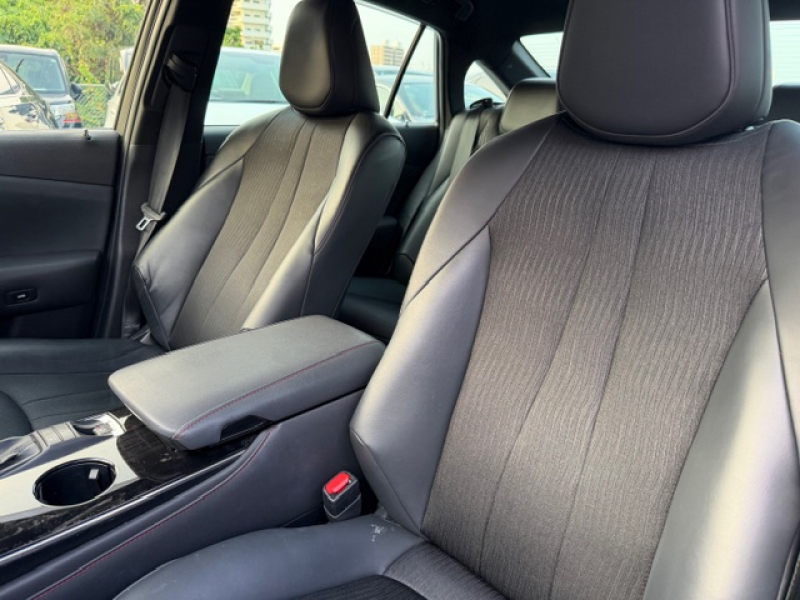 トヨタ クラウンハイブリッド