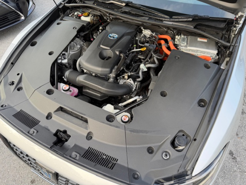 トヨタ クラウンハイブリッド