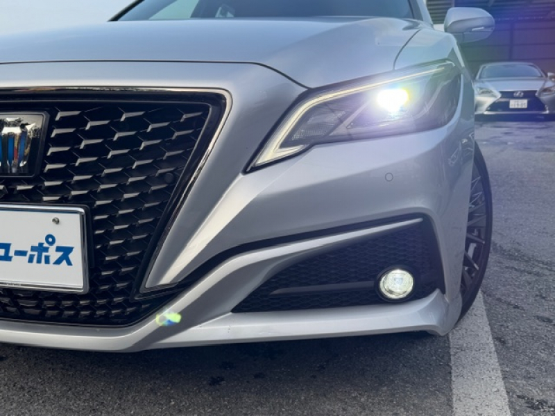 トヨタ クラウンハイブリッド