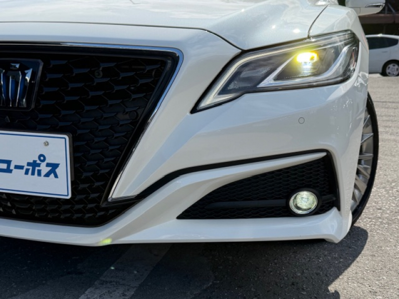 トヨタ クラウンハイブリッド