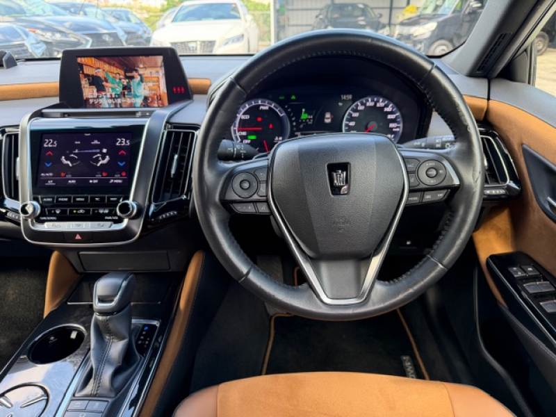 トヨタ クラウンハイブリッド