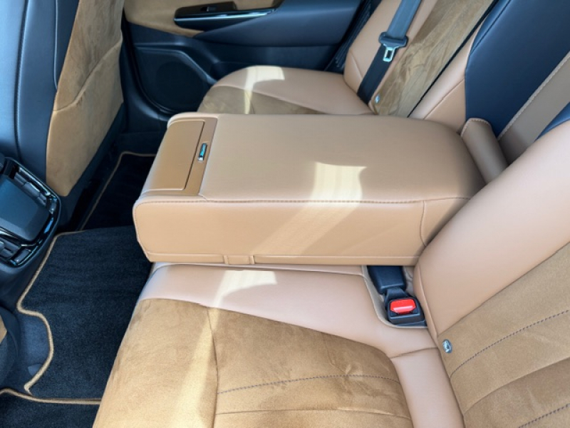 トヨタ クラウンハイブリッド