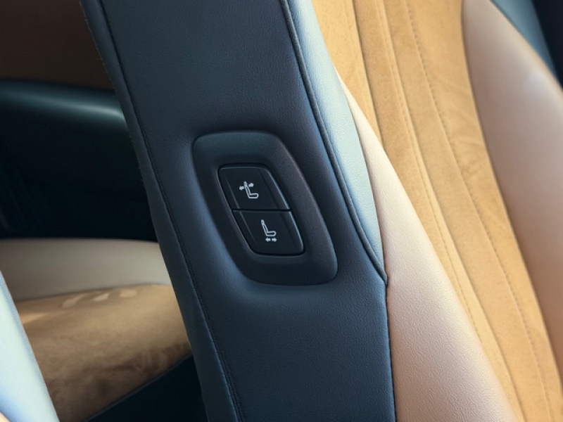 トヨタ クラウンハイブリッド