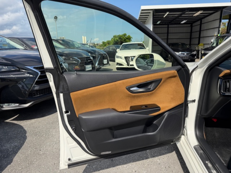 トヨタ クラウンハイブリッド