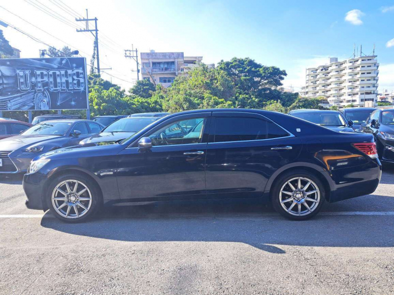 トヨタ クラウン