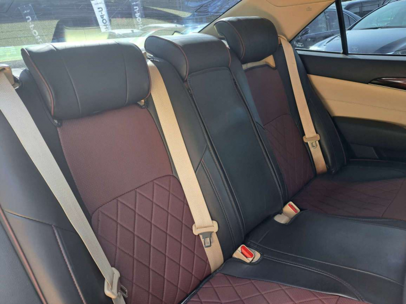 トヨタ クラウン