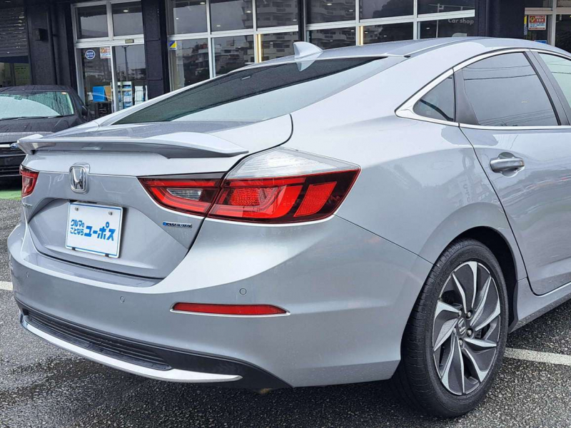 ホンダ インサイト