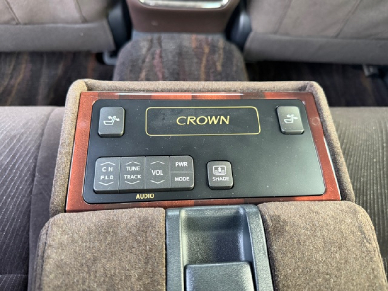 トヨタ クラウン