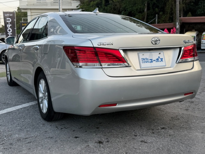 トヨタ クラウン