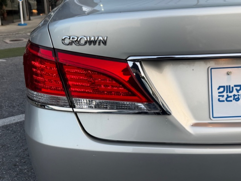 トヨタ クラウン