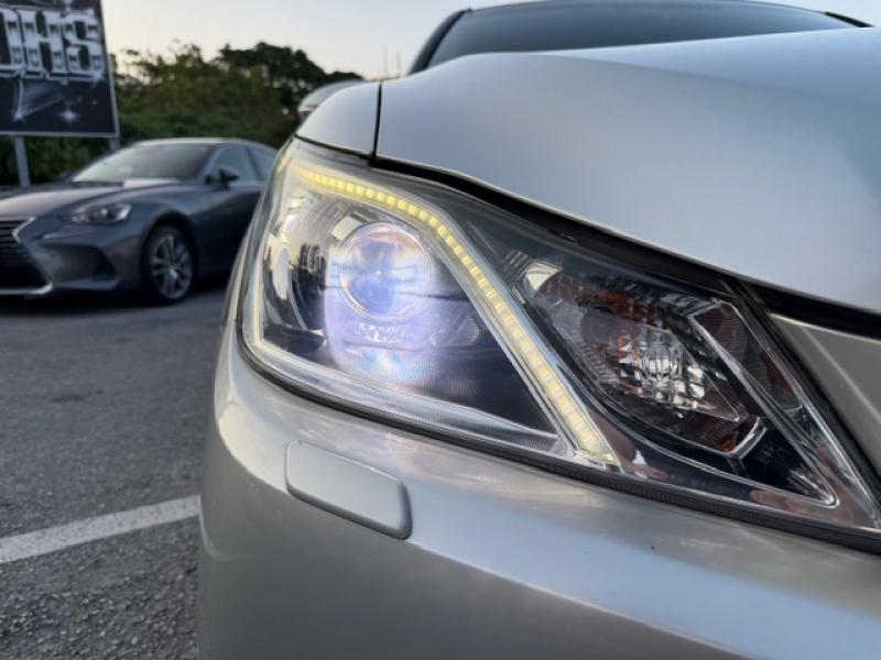 トヨタ クラウン