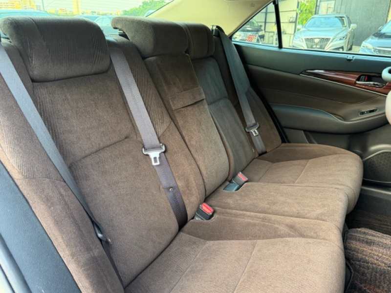 トヨタ クラウン