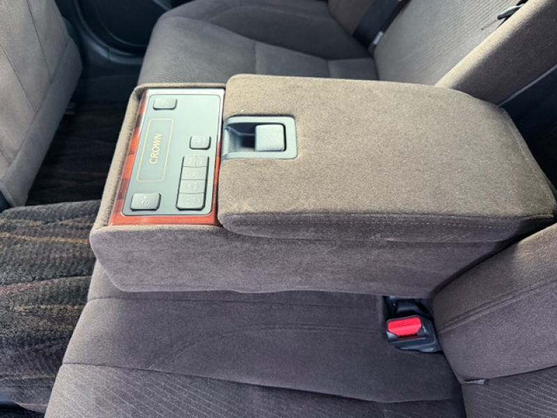 トヨタ クラウン