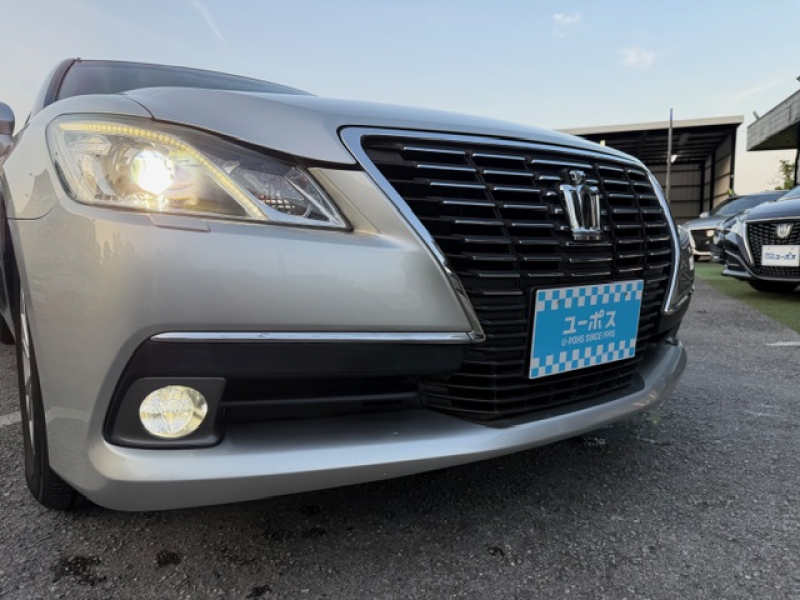 トヨタ クラウン