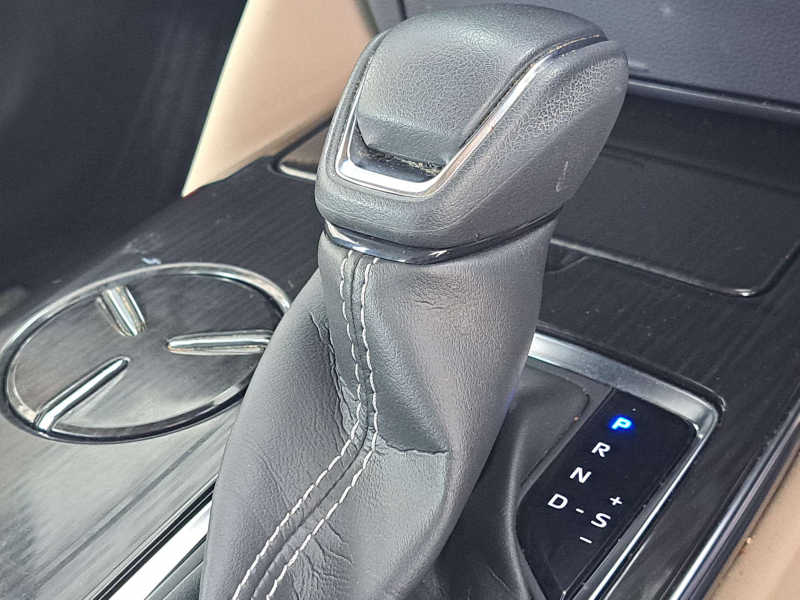 トヨタ クラウンハイブリッド