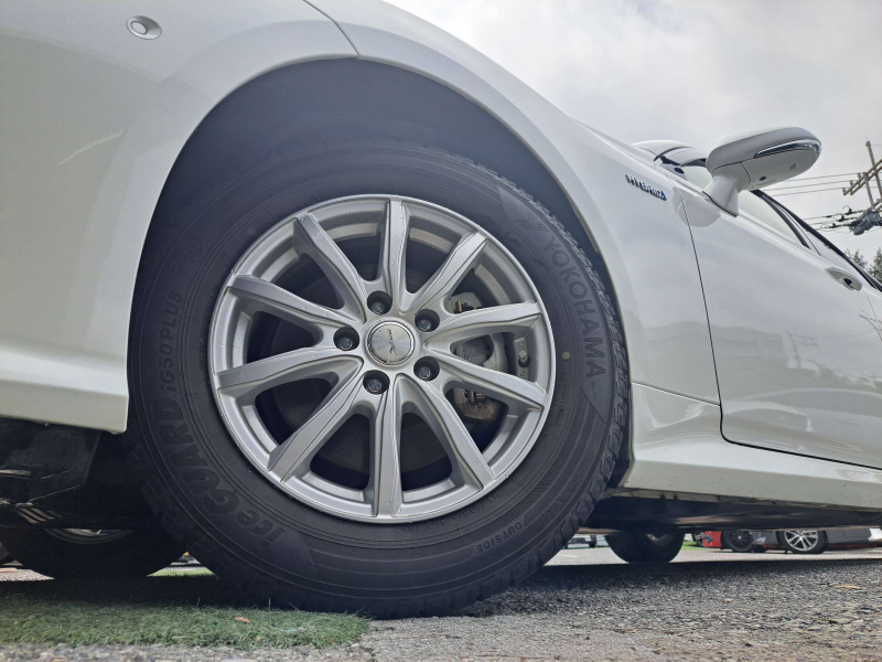 トヨタ クラウンハイブリッド