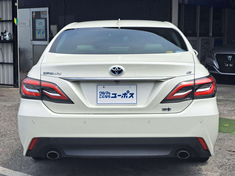 トヨタ クラウンハイブリッド