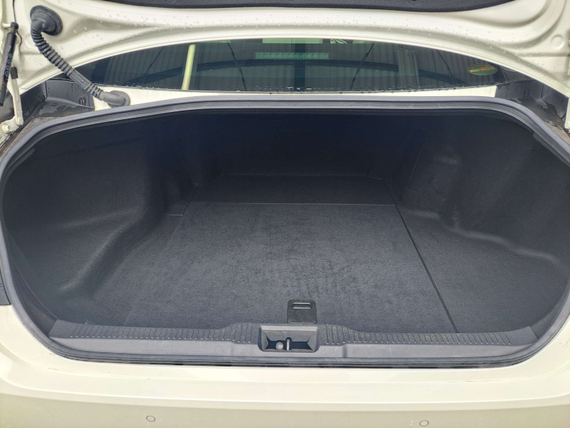 トヨタ クラウンハイブリッド