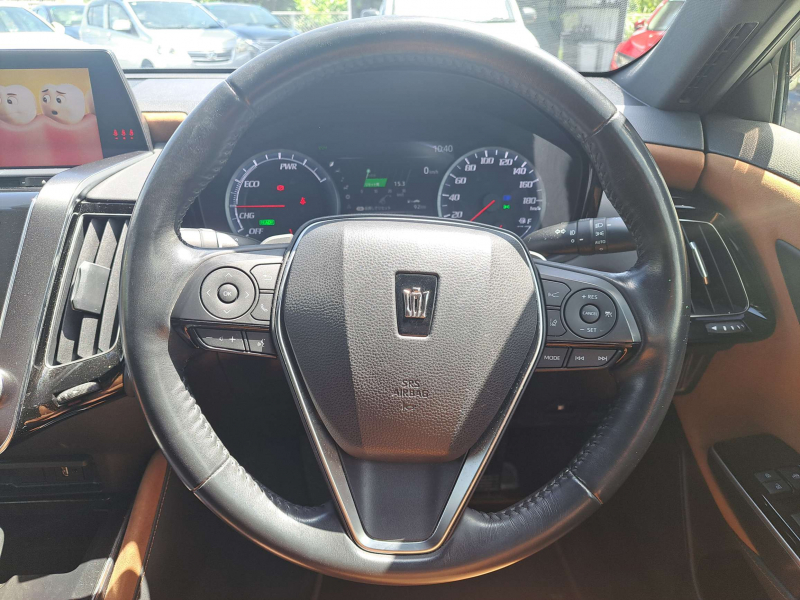 トヨタ クラウンハイブリッド