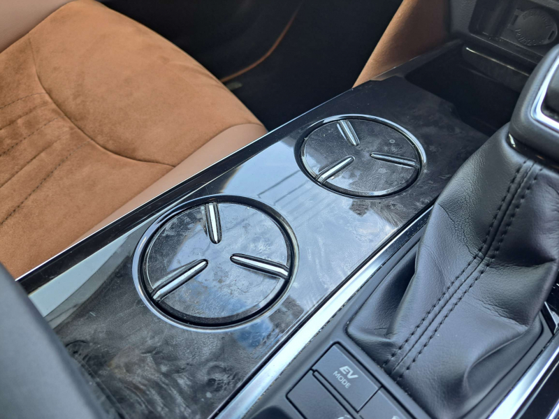 トヨタ クラウンハイブリッド