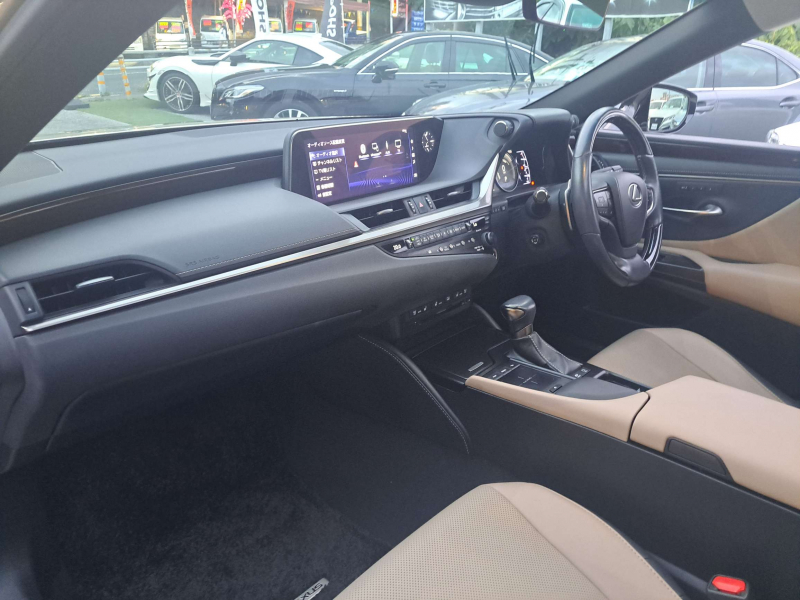 レクサス ES