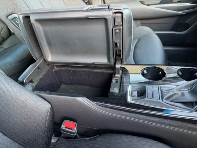 トヨタ クラウンハイブリッド