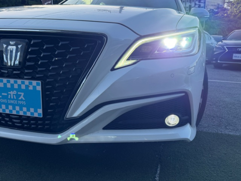 トヨタ クラウンハイブリッド