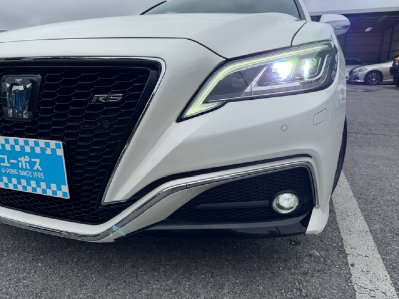 トヨタ クラウンハイブリッド