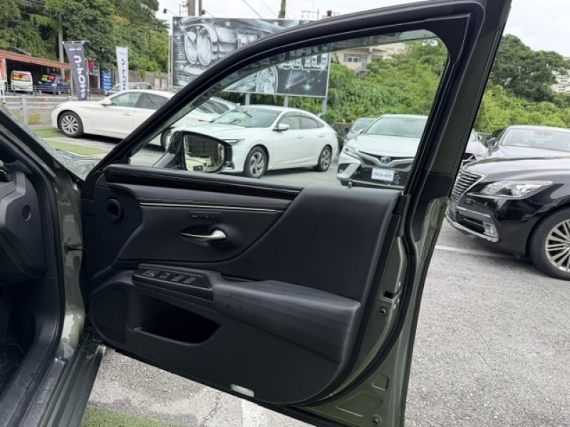 レクサス ES300h