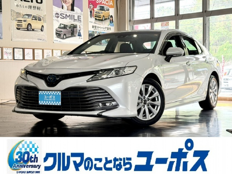 カムリ　入庫しました