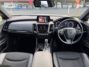 トヨタ クラウンハイブリッド