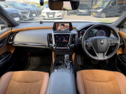 トヨタ クラウンハイブリッド