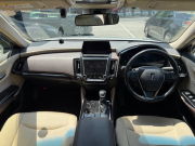 トヨタ クラウンハイブリッド