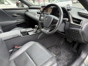 レクサス ES300h