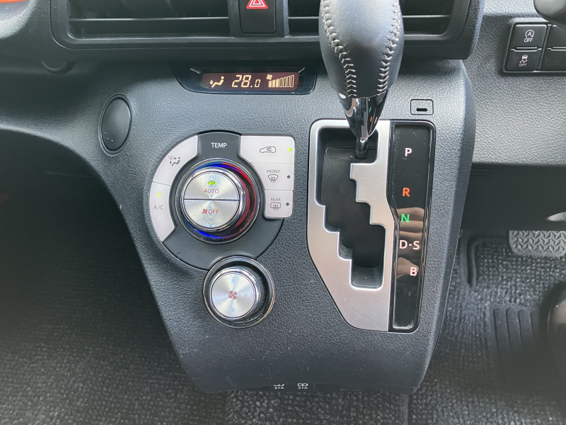 トヨタ シエンタ