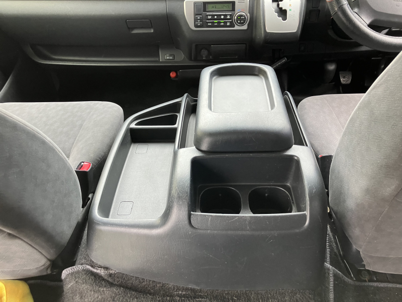 トヨタ ハイエース