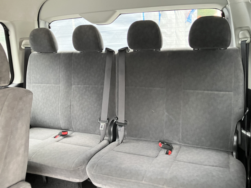 トヨタ ハイエース