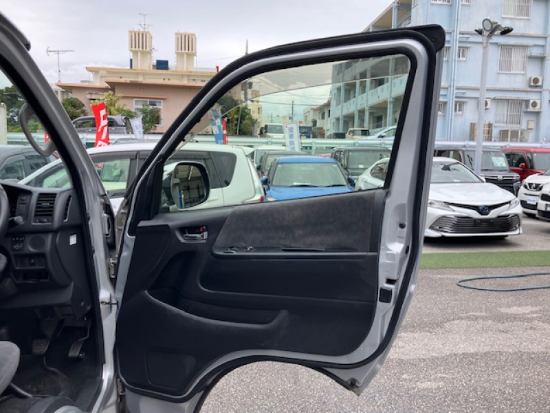 トヨタ ハイエース