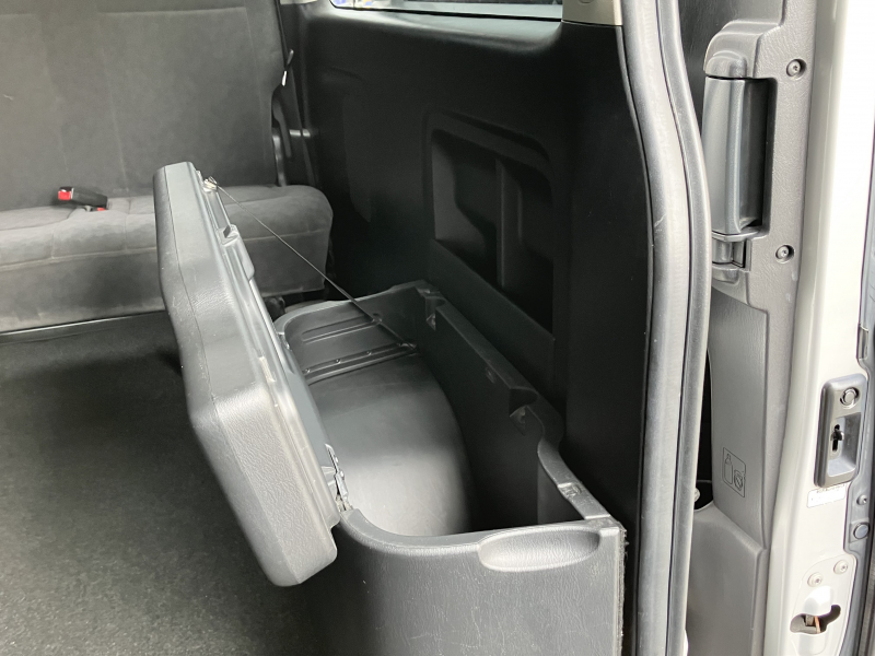 トヨタ ハイエース