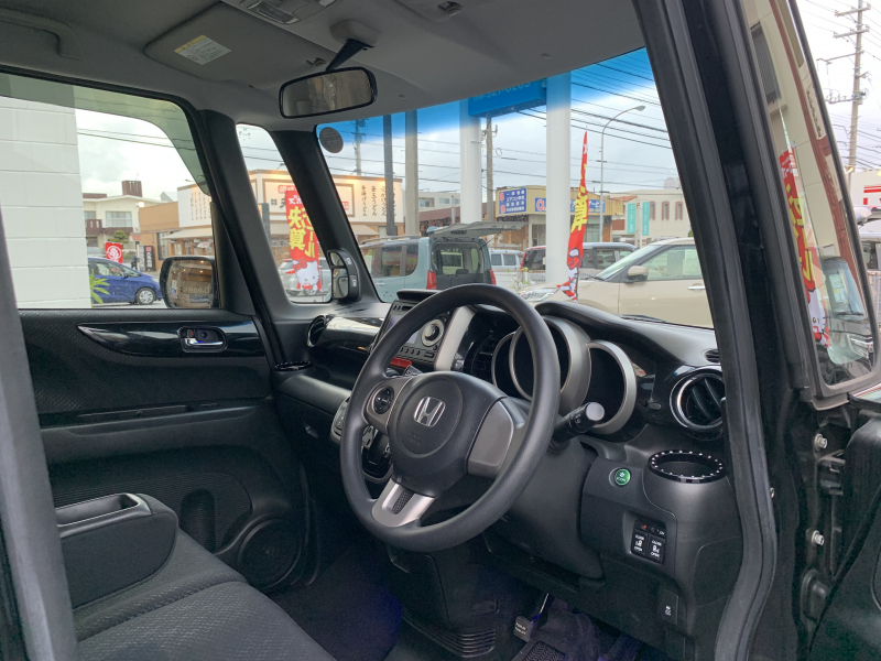 ホンダ N-BOX