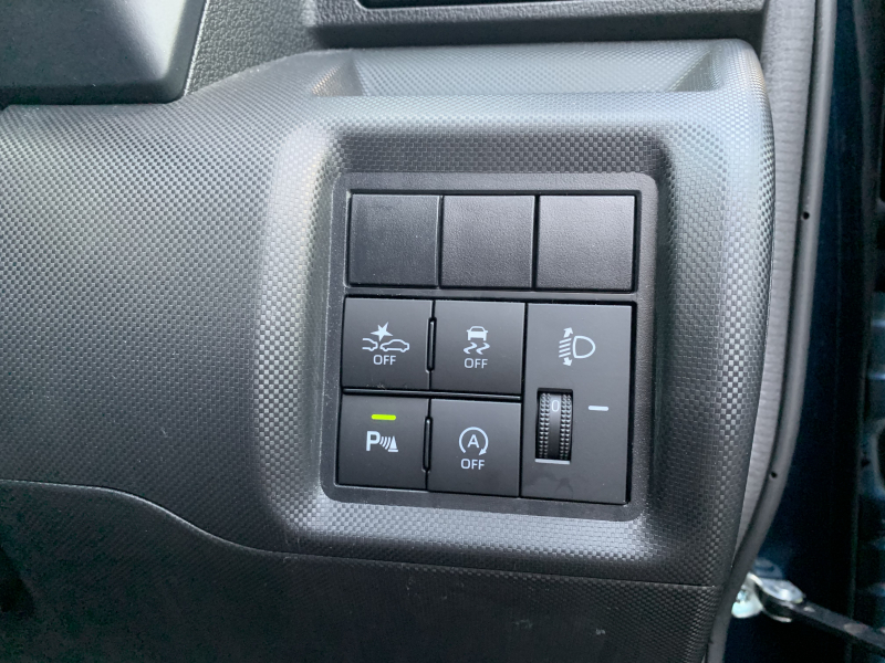 ダイハツ ロッキー