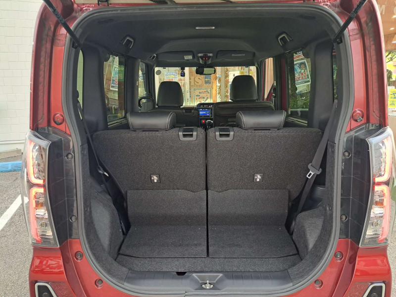 ダイハツ タントカスタム