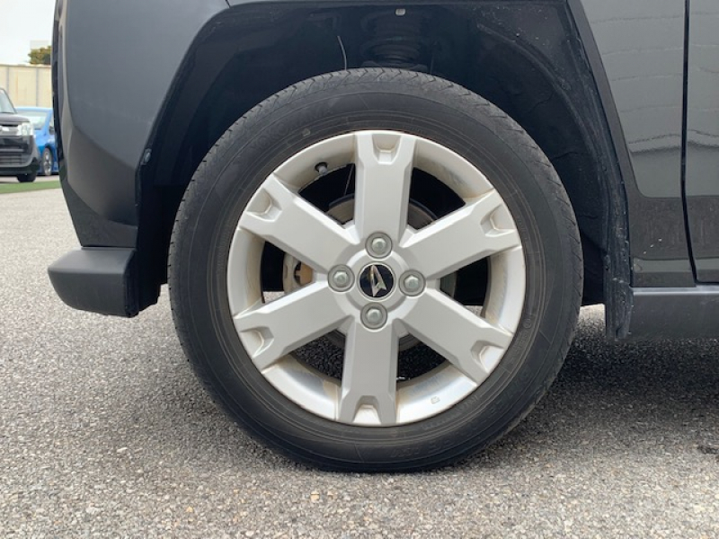 ダイハツ タフト