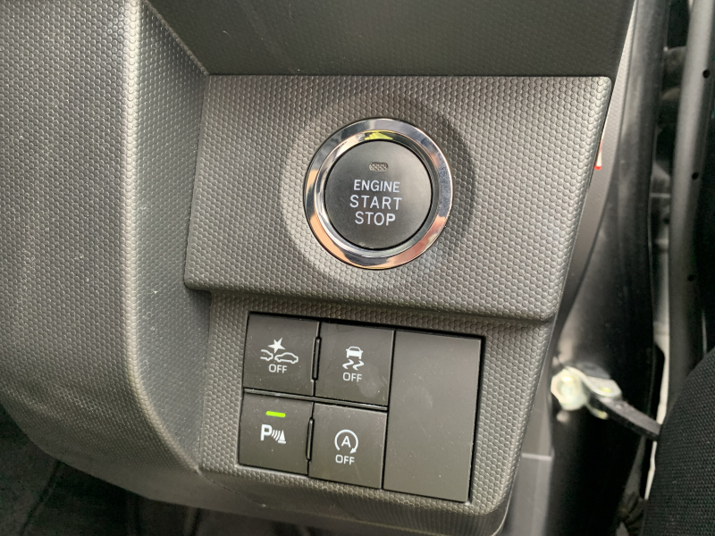 ダイハツ タフト