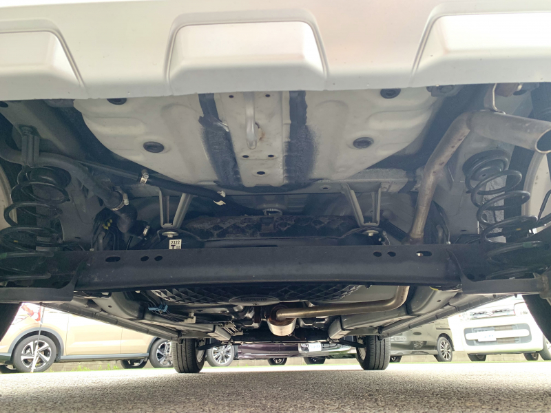 ダイハツ タフト